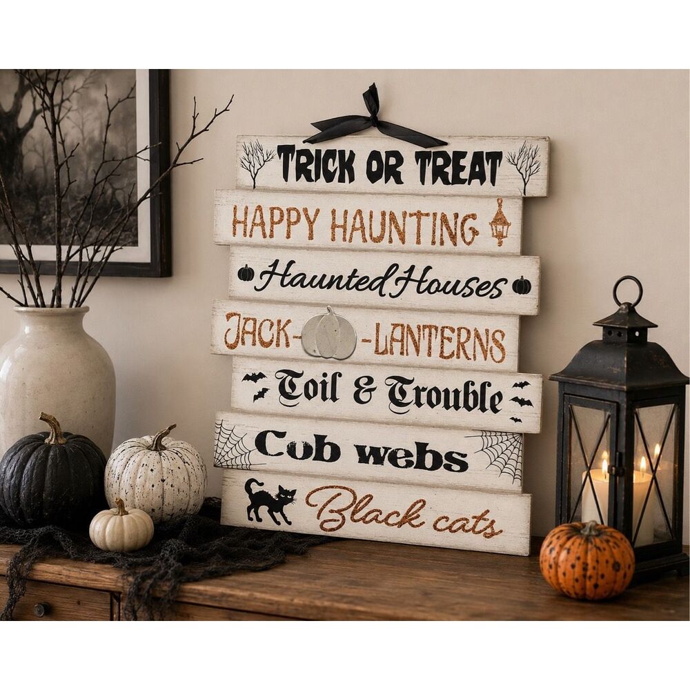 Halloween Wall Decoration - "Trick or Treat" Haunted Houses&Other Spooky Sayings